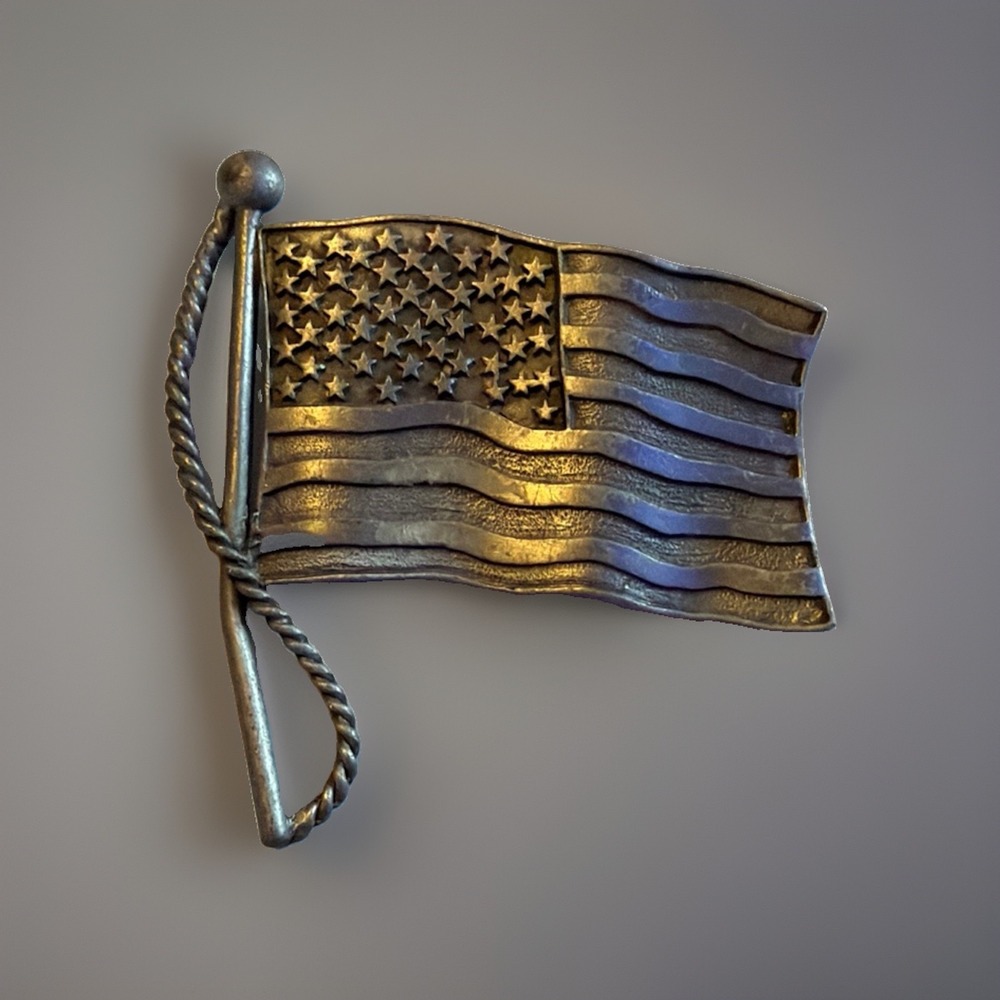 Vintage 2003 Gloria Duchin Pewter American Flag Ornament USA Patriotic Christmas